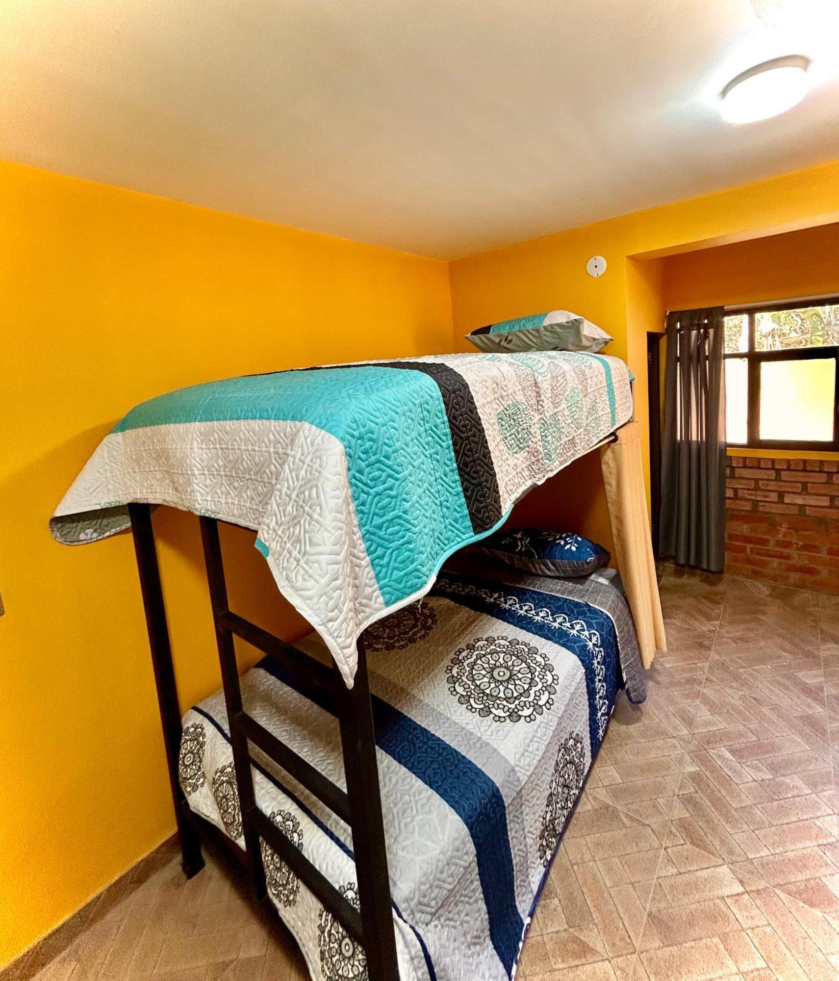 Villa Camila Hostel Coroico Camera foto