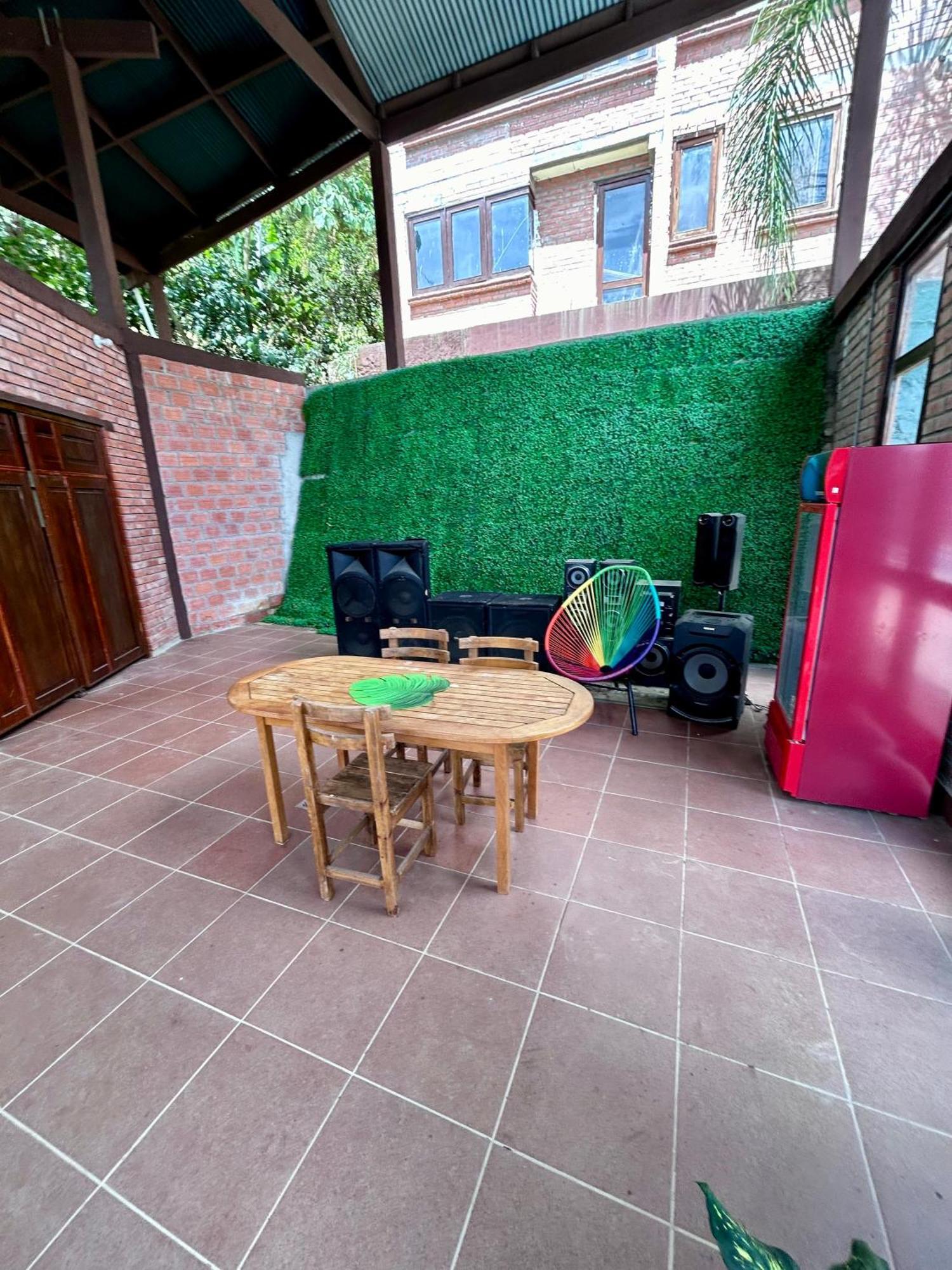 Villa Camila Hostel Coroico Esterno foto