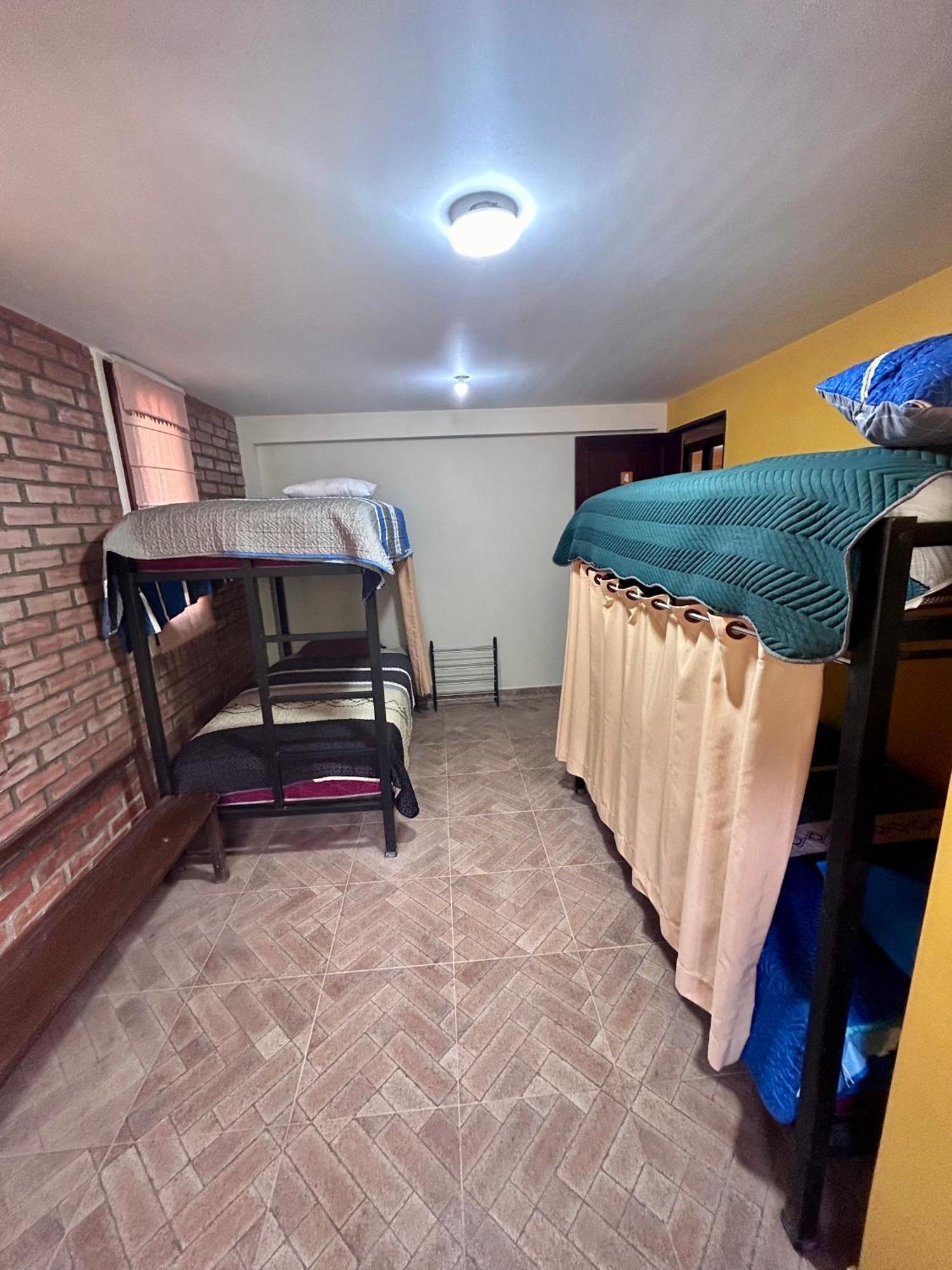 Villa Camila Hostel Coroico Esterno foto
