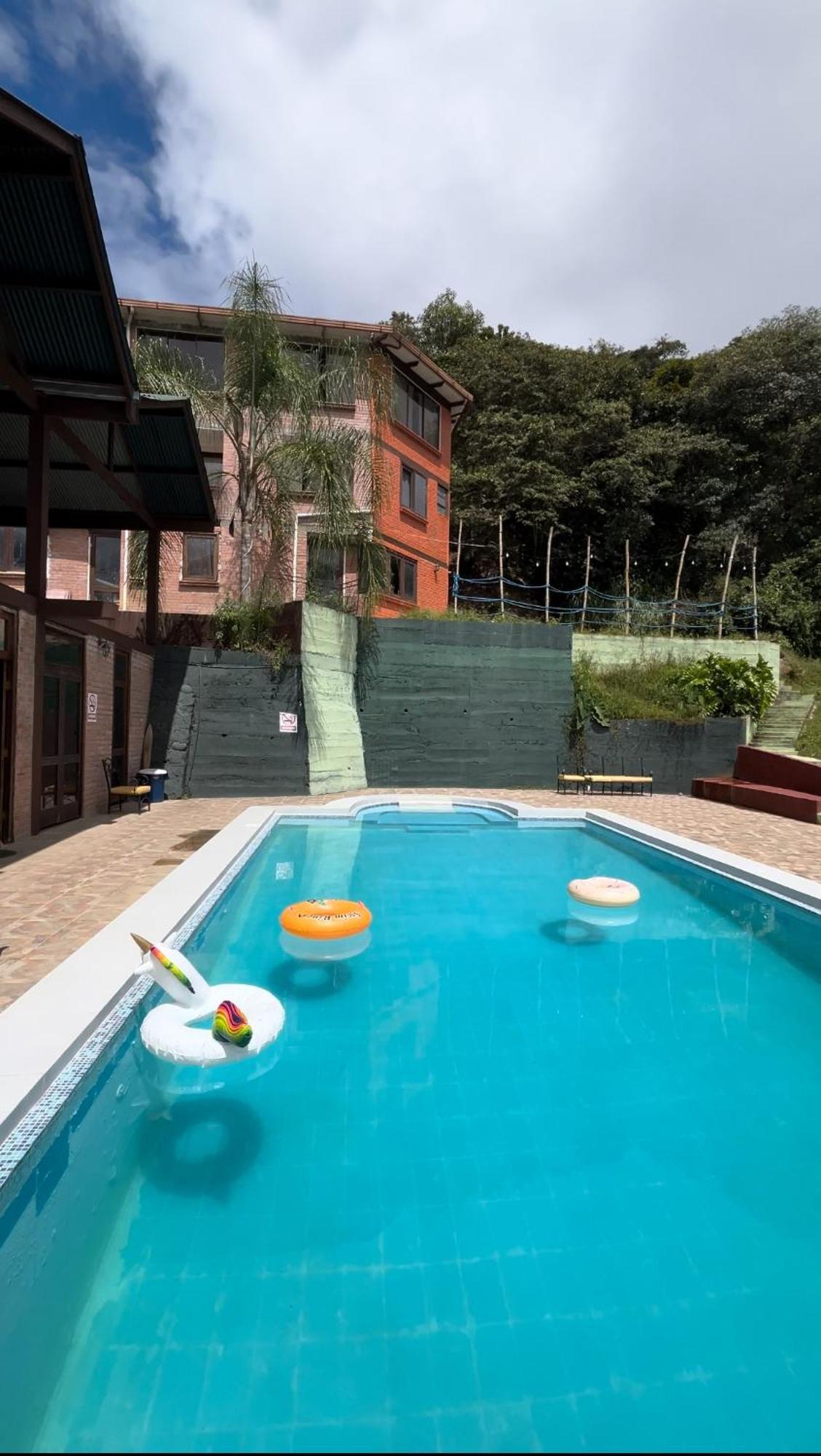 Villa Camila Hostel Coroico Esterno foto